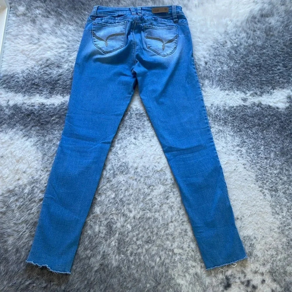 🔥4/$20 YMI  Jeans - Picture 9 of 11